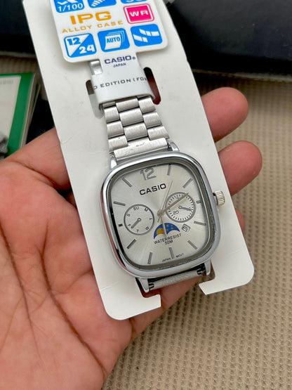 CASIO VINTAGE MOON PHASE