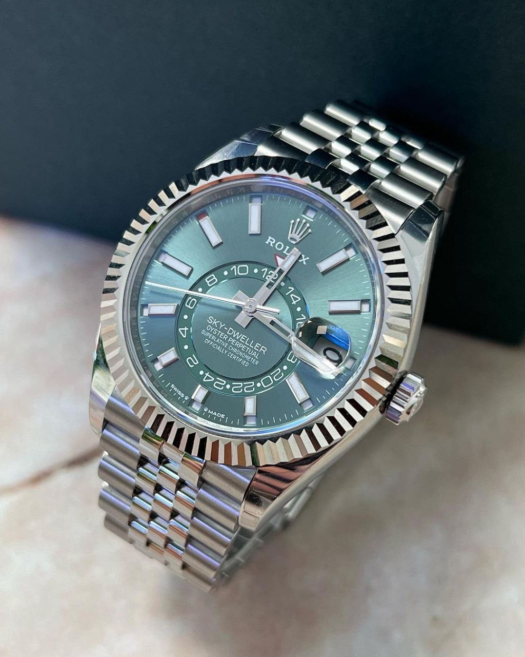 ROLEX OYSTER SKY-DWELLER