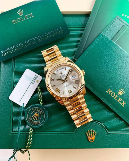 ROLEX OYSTER PERPETUAL DAYDATE